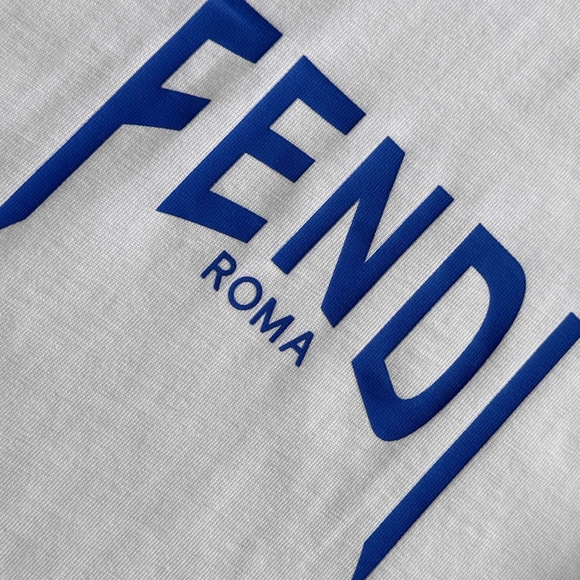 FENDI  early spring new style short sleeves - Picture 4 of 6